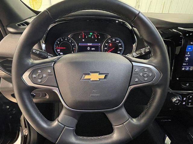 Photo of 2023 Black Cherry Metallic Chevrolet Traverse