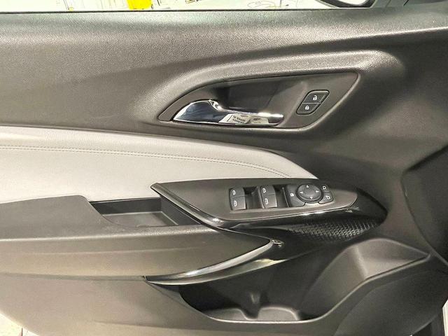 Photo of 2024 Summit White Chevrolet Trax