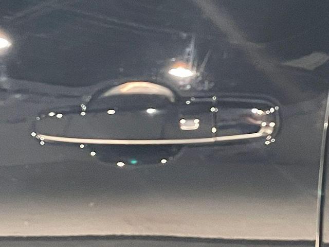 Photo of 2024 Black Chevrolet Blazer