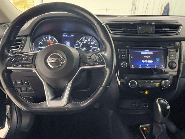 Photo of 2020 Gun Metallic Nissan Rogue