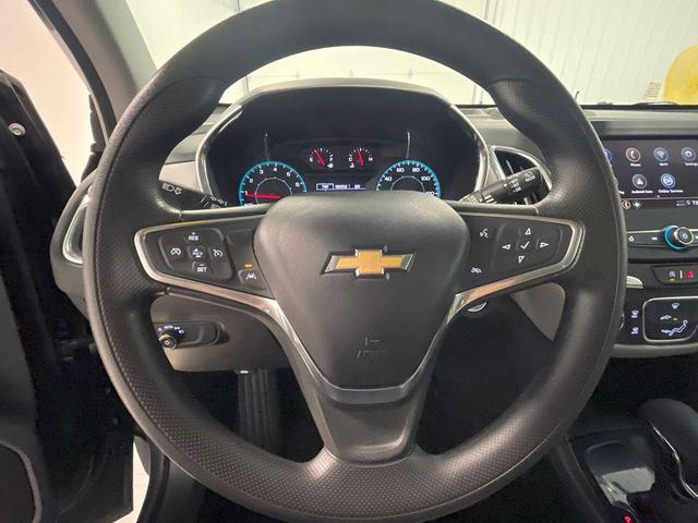 Photo of 2022 Gray Chevrolet Equinox