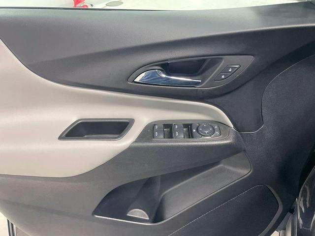 Photo of 2022 Gray Chevrolet Equinox