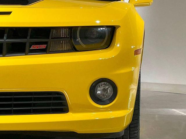 Photo of 2010 Rally Yellow Chevrolet Camaro