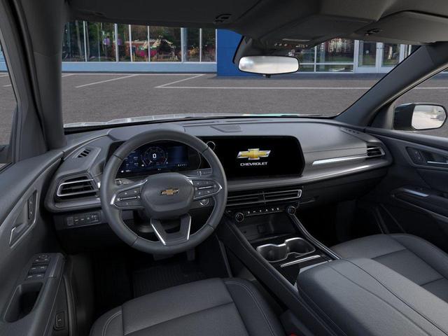 Photo of 2025 Sterling Gray Metallic Chevrolet Traverse