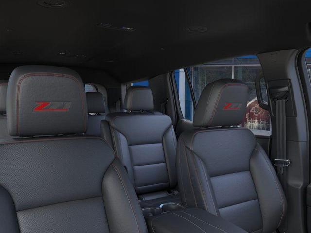 Photo of 2025 Sterling Gray Metallic Chevrolet Traverse