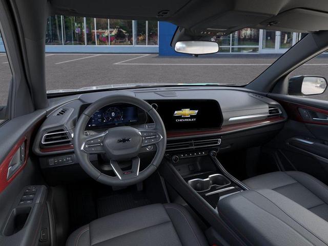 Photo of 2025 Sterling Gray Metallic Chevrolet Traverse