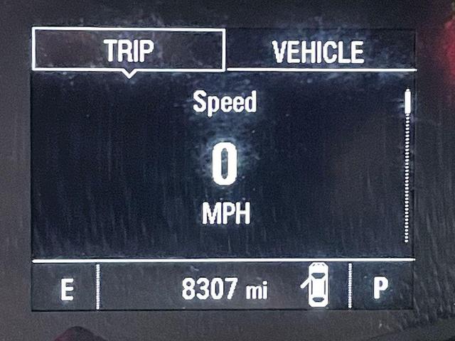Photo of 2022 Shadow Gray Metallic Chevrolet Trax