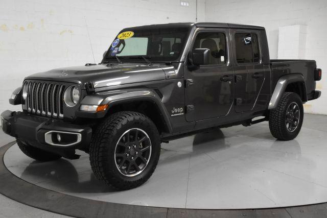 Photo of 2023 Granite Crystal Metallic Clearcoat Jeep Gladiator