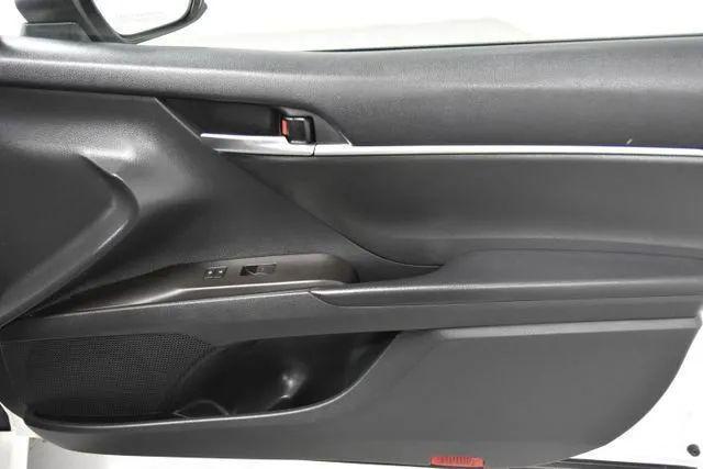 Photo of 2022 White Toyota Camry