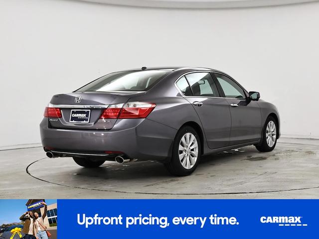 Photo of 2014 Gray Honda Accord