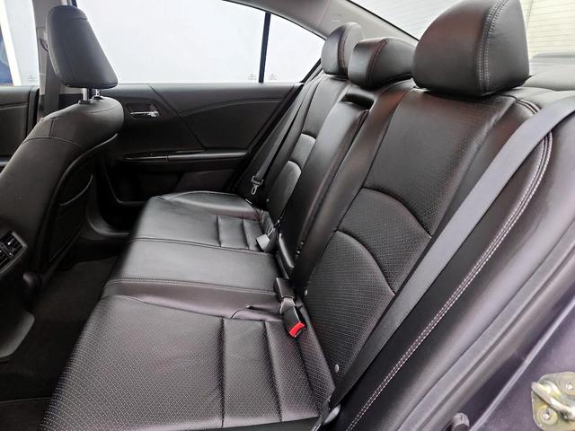 Photo of 2014 Gray Honda Accord