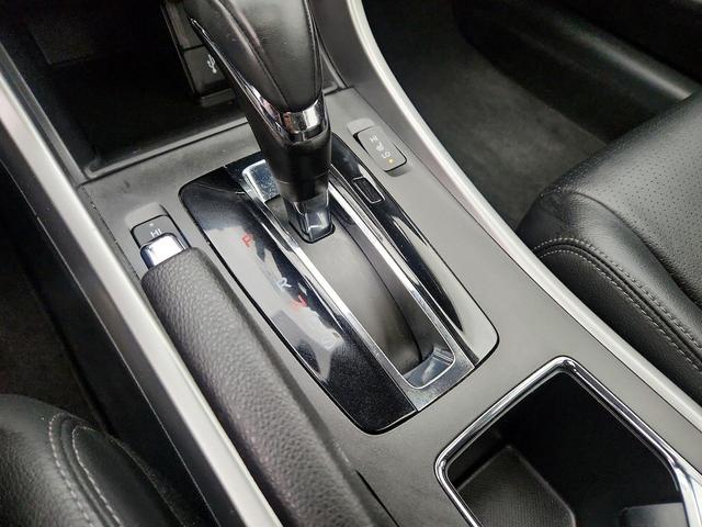 Photo of 2014 Gray Honda Accord