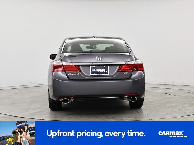 Photo of 2014 Gray Honda Accord