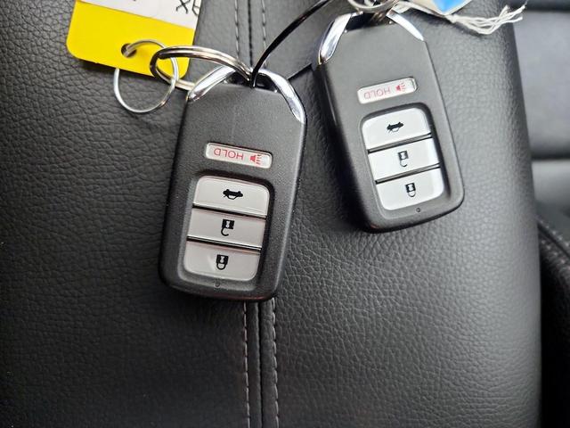 Photo of 2014 Gray Honda Accord