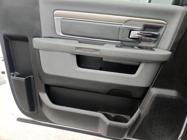 Photo of 2020 White RAM 1500 Classic