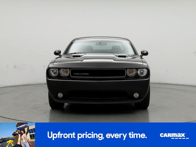 Photo of 2014 Gray Dodge Challenger