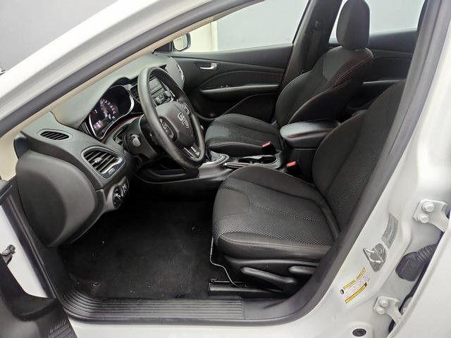 Photo of 2016 White Dodge Dart