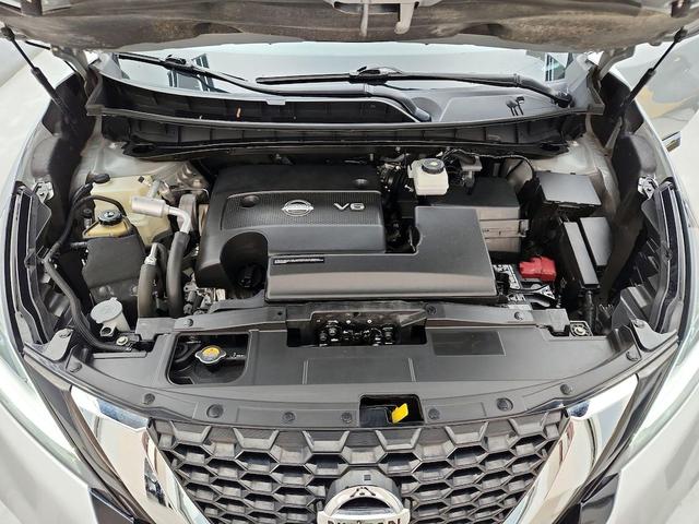 Photo of 2019 Silver Nissan Murano