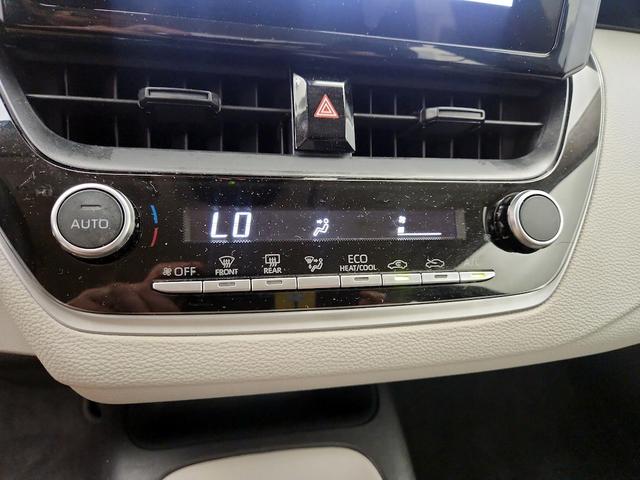 Photo of 2024 Gray Toyota Corolla