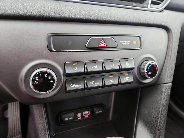 Photo of 2017 Red Kia Sportage