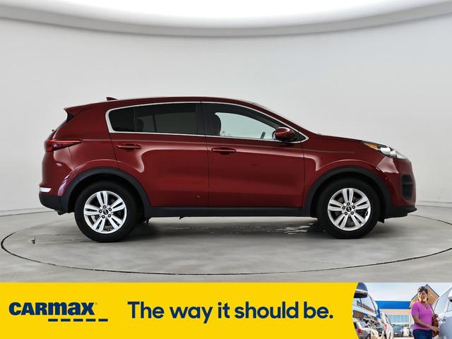 Photo of 2017 Red Kia Sportage
