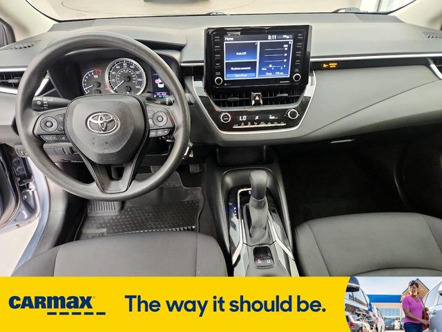 Photo of 2022 Gray Toyota Corolla