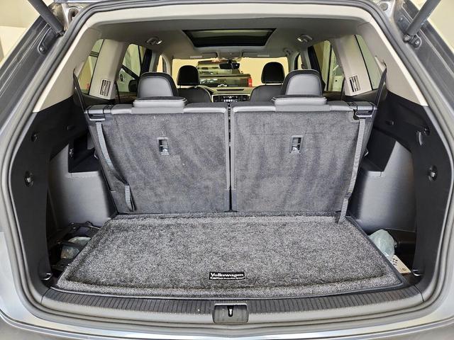 Photo of 2021 Gray Volkswagen Atlas