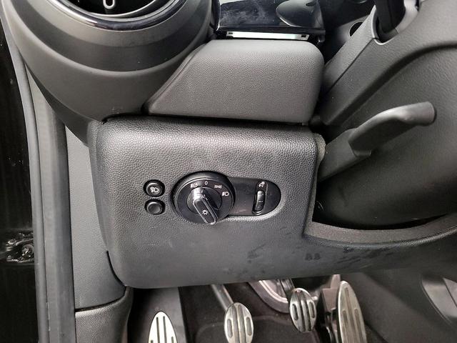 Photo of 2022 Black MINI Hardtop
