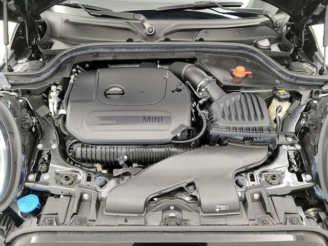 Photo of 2022 Black MINI Hardtop