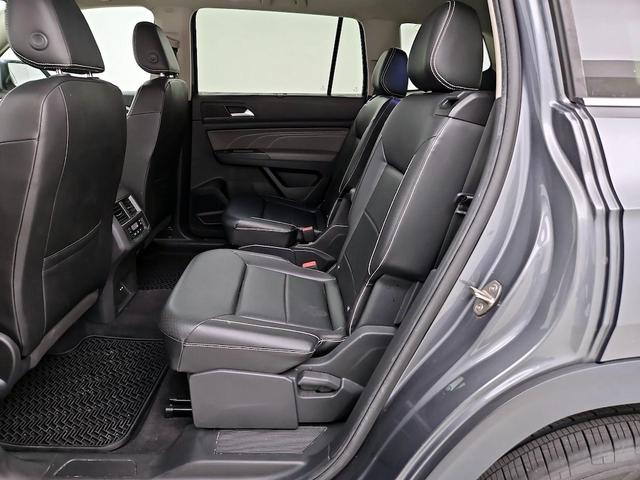 Photo of 2021 Gray Volkswagen Atlas