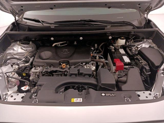 Photo of 2022 Silver Toyota RAV4