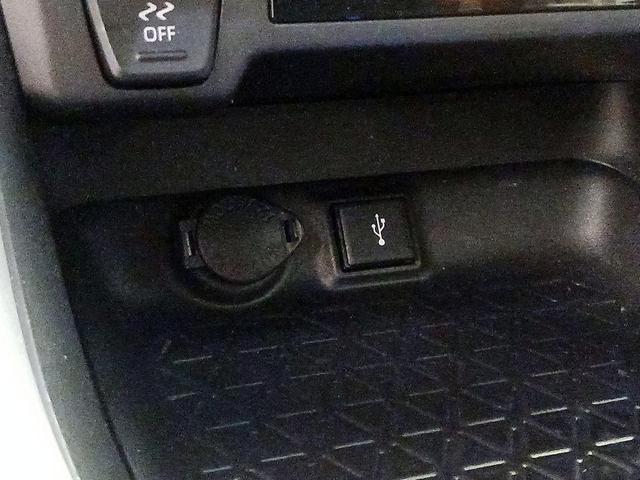 Photo of 2022 Silver Toyota RAV4
