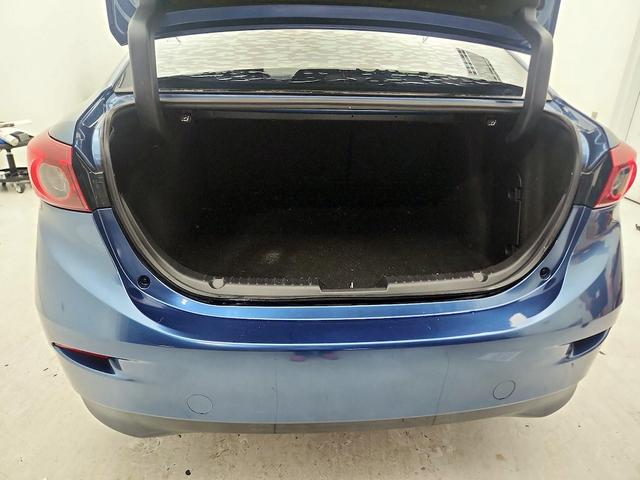 Photo of 2017 Blue Mazda Mazda3