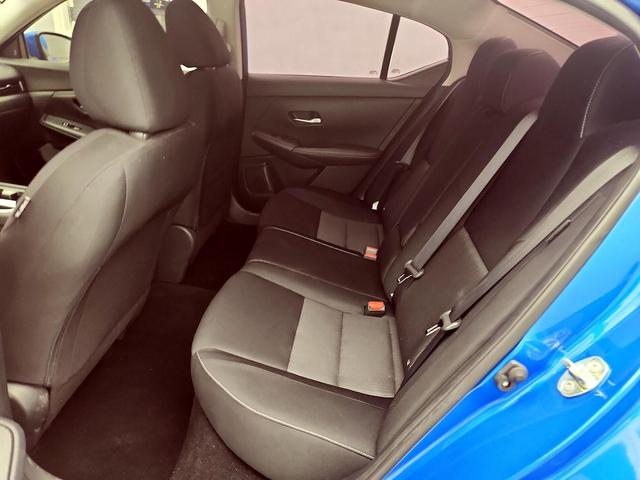 Photo of 2020 Blue Nissan Sentra