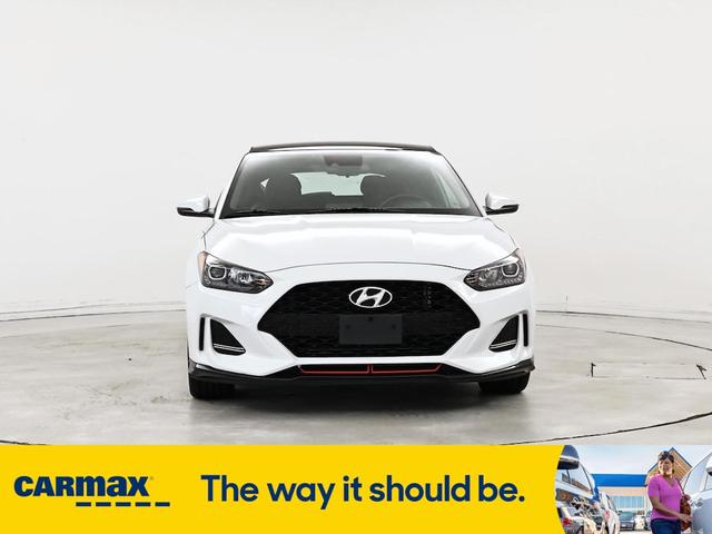 Photo of 2020 White Hyundai Veloster