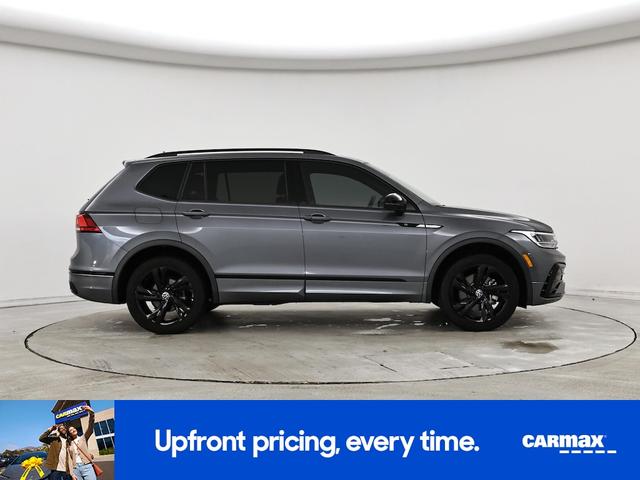 Photo of 2023 Gray Volkswagen Tiguan