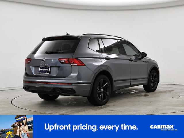Photo of 2023 Gray Volkswagen Tiguan