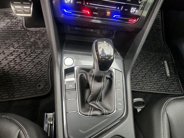 Photo of 2023 Gray Volkswagen Tiguan