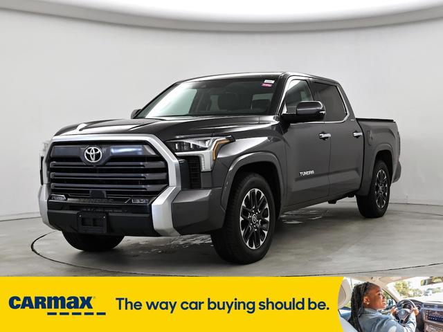 Photo of 2022 Gray Toyota Tundra