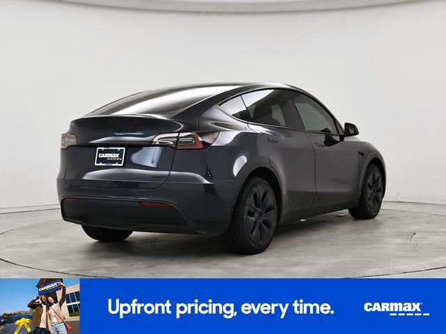 Photo of 2025 Gray Tesla Model Y