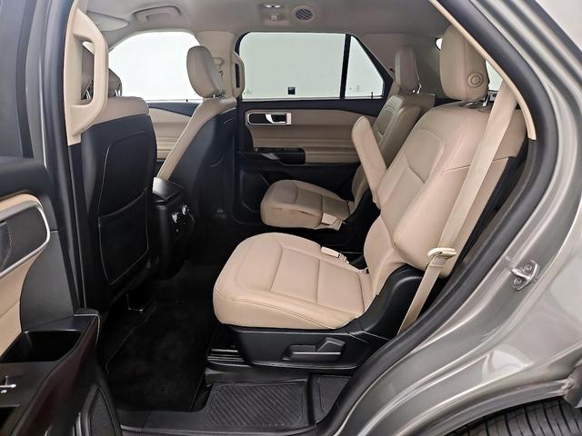 Photo of 2020 Gray Ford Explorer