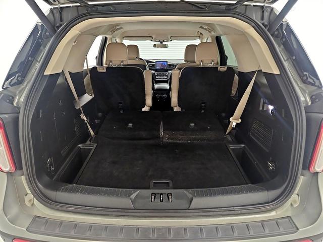 Photo of 2020 Gray Ford Explorer