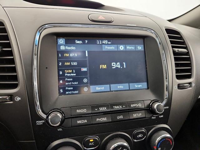 Photo of 2018 White Kia Forte