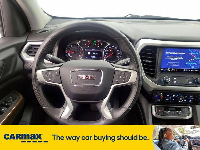 Photo of 2022 Black GMC Acadia