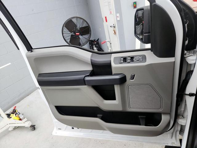 Photo of 2019 White Ford F-150