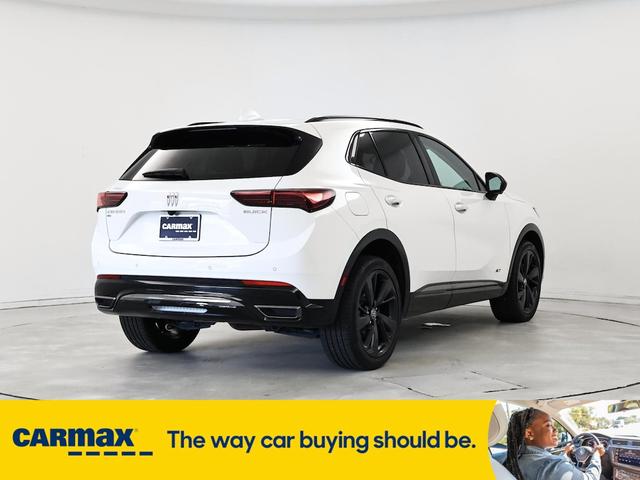 Photo of 2024 White Buick Envision