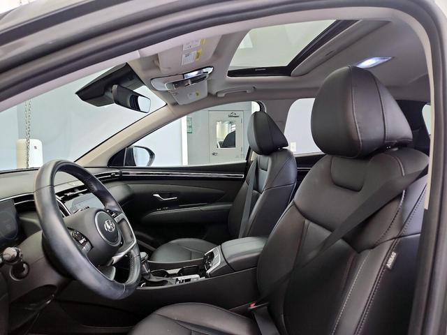 Photo of 2023 Gray Hyundai TUCSON