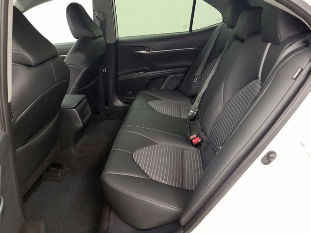 Photo of 2024 White Toyota Camry