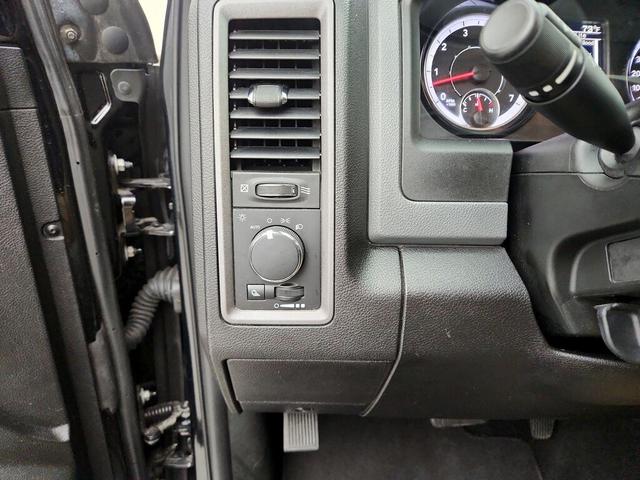 Photo of 2019 Black RAM 1500 Classic