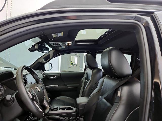 Photo of 2022 Black Toyota Tacoma